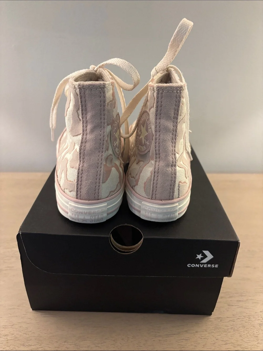 Converse High Top All Star High Top Taylor in Blush Pink and Cream Leopard